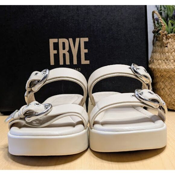 Frye Ivory Maya Buckle Leather Sandals Women's Size 8 NIB - Picture 6 of 13